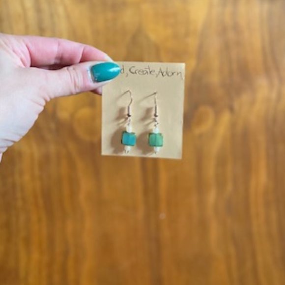 Blue-Green Square Glass & Silver Handmade Earrings - NWT - Picture 4 of 4